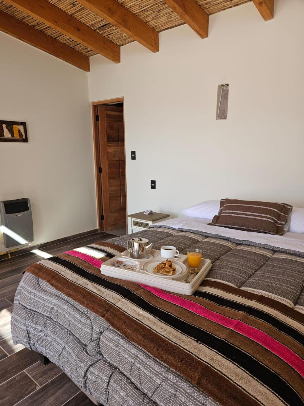 Hotel Pirwa ซานเปโดร เด อาตากามา ภายนอก รูปภาพ